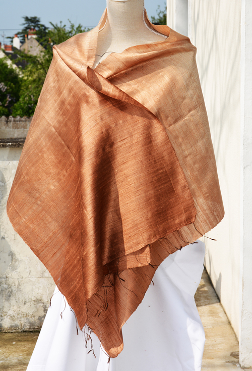 Foulard en soie sauvage en couleur dégradée