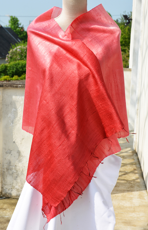 Foulard en soie sauvage en couleur dégradée